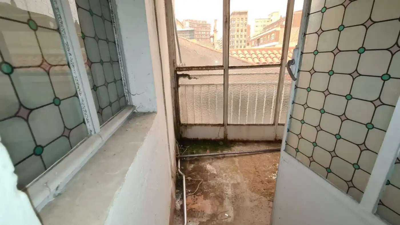 Buildings for sale in Casco Antiguo
