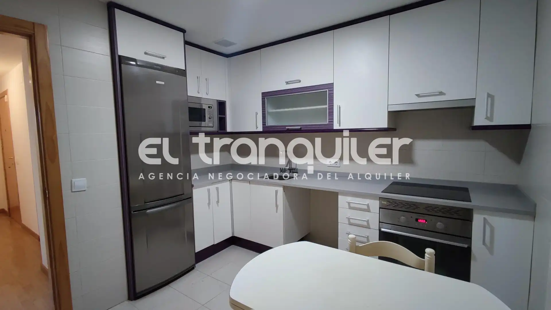 Flat for rent in Calle Tubas, Cuatro vientos