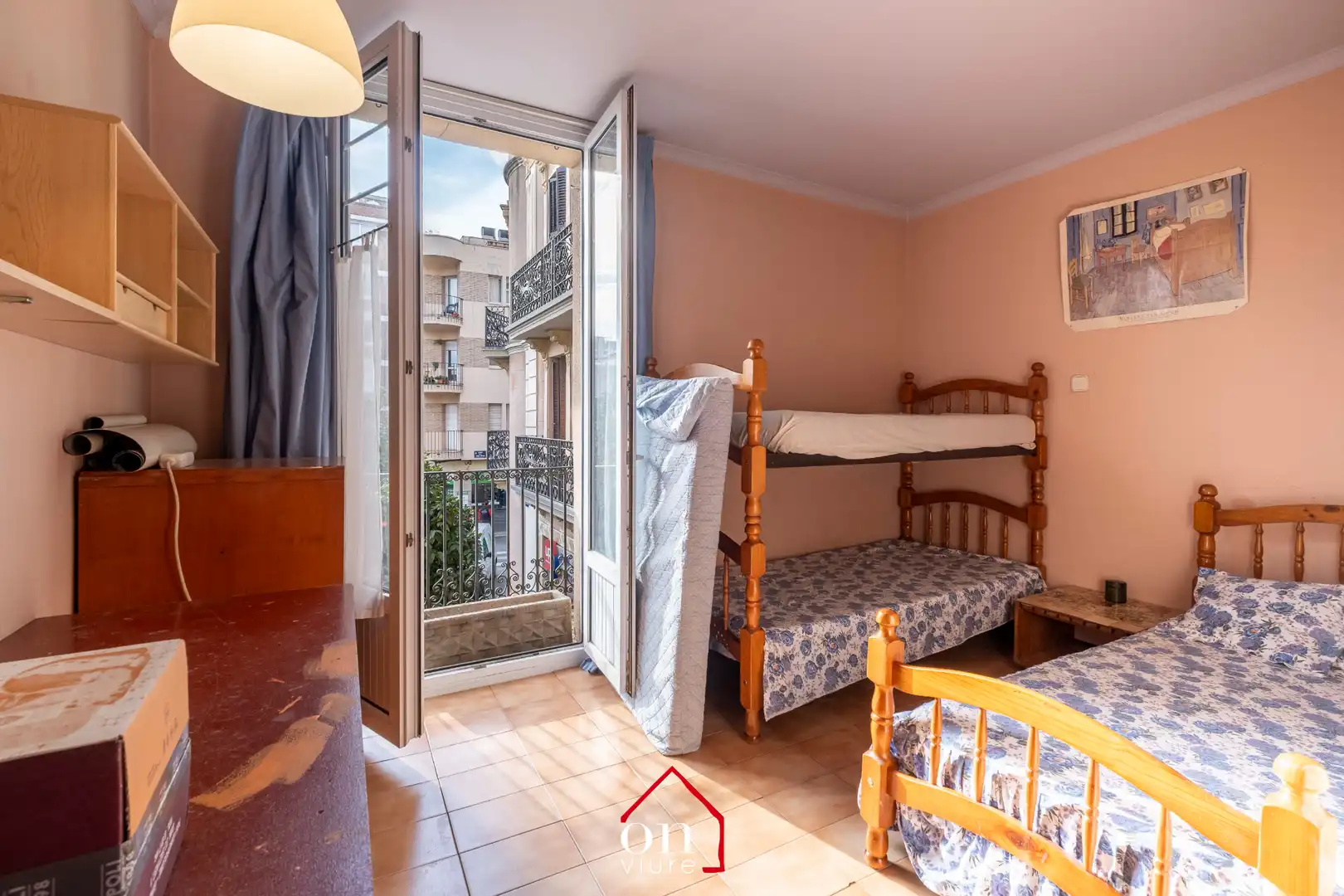 Habitación de Piso en venta en Terrassa con Calefacción, Horno y Internet