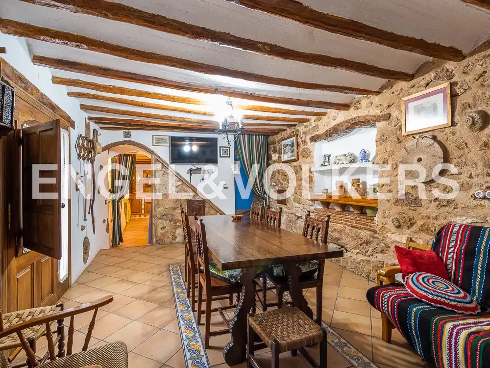 Casa o xalet en venda en Sierra Engarcerán amb Calefacció, Terrassa i Moblat