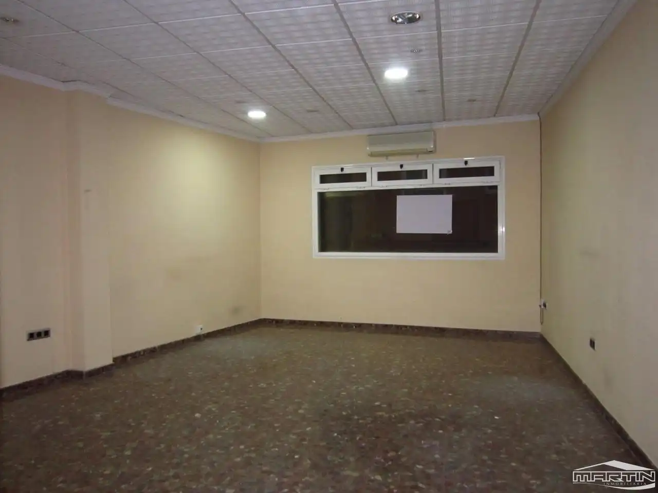 Büro zur Miete in Lucena mit Klimaanlage
