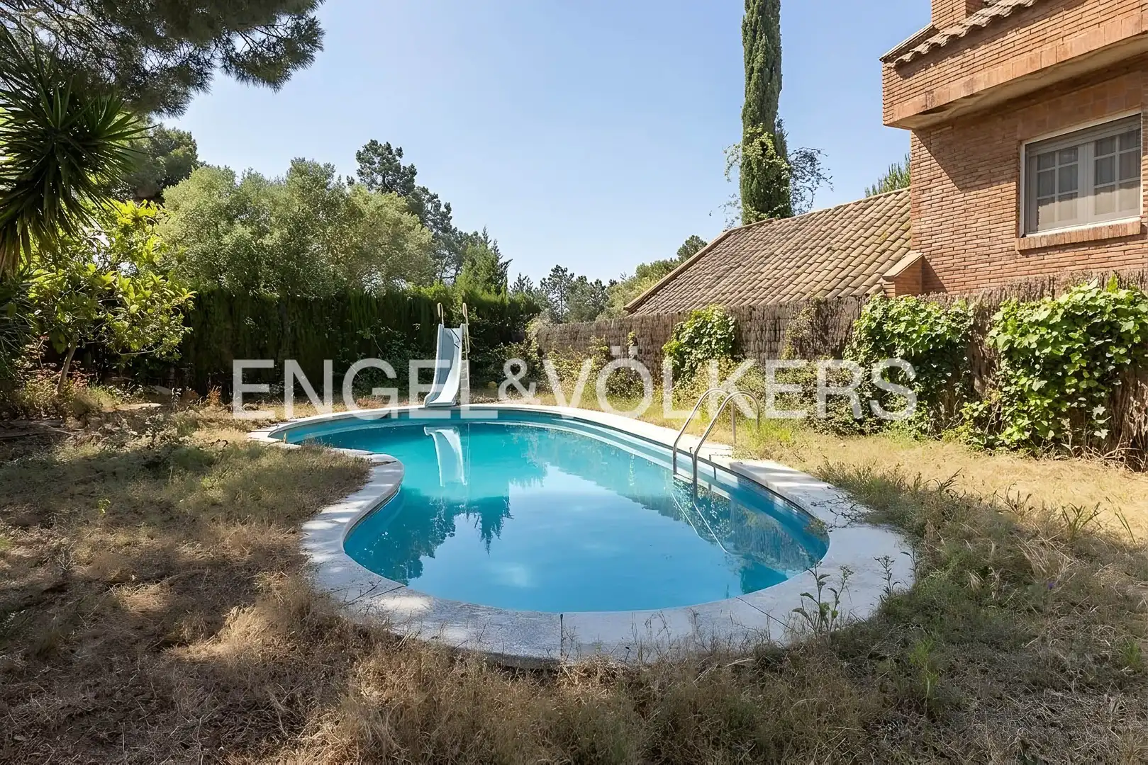 Piscina de Casa o chalet en venta en Vilassar de Dalt con Aire acondicionado, Calefacción y Jardín privado