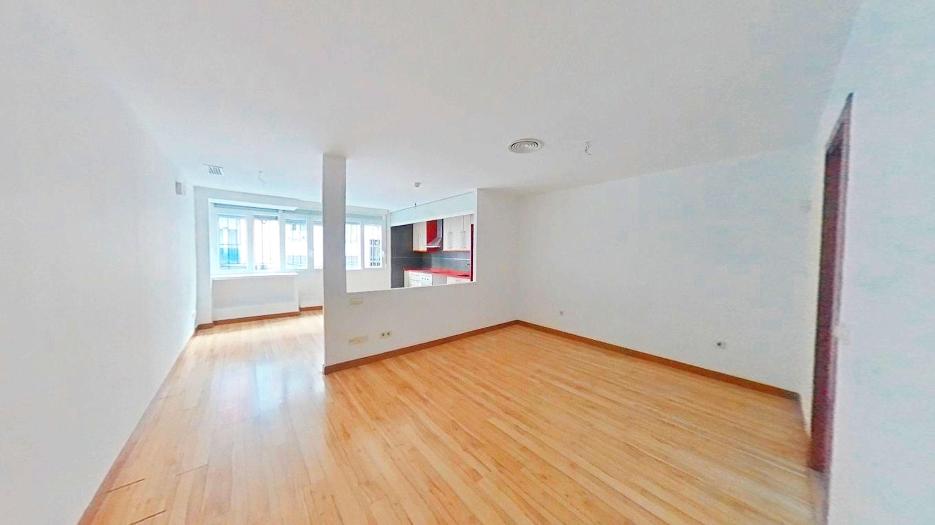 Living room of Study for sale in  Madrid Capital  with Air Conditioner, Heating and Storage room