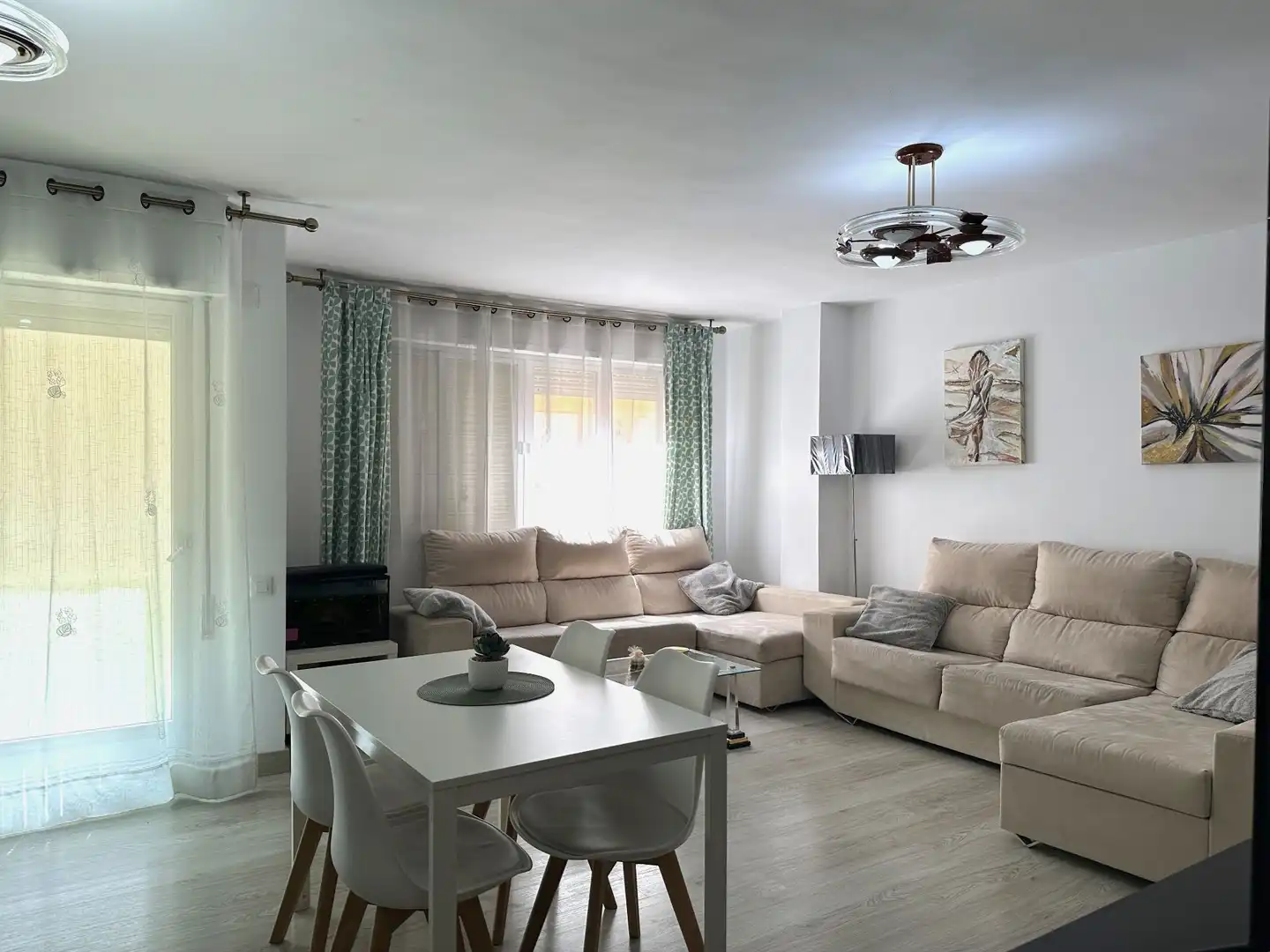 Sala de estar de Piso en venta en Ontinyent con Aire acondicionado, Calefacción y Trastero