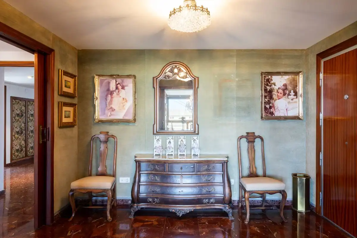 Flat with lift for sale in Pg. de les Germanies, imagen 10