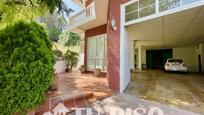 Exterior view of House or chalet for sale in Guadalajara Capital  with Heating, Private garden and Parquet flooring