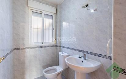 Bathroom of Single-family semi-detached for sale in Jun