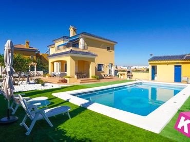 Haus mit Pool zum Verkauf in Dencarnita Alonso