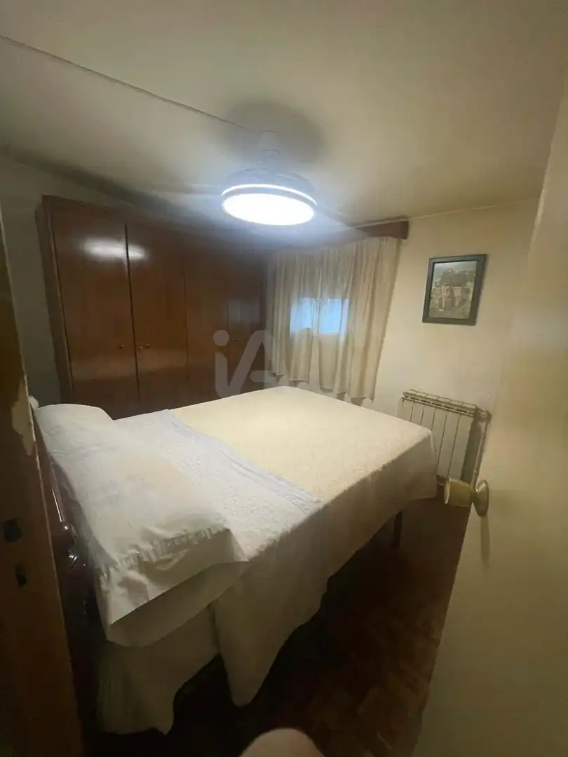 Dormitori de Casa adosada en venda en Madrid