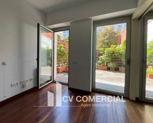 Jardí de Pis en venda en  Barcelona Capital amb Aire condicionat, Calefacció i Jardí privat