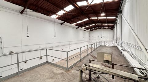 Foto 2 von Fabrikhallen zum Verkauf in Sant Esteve Sesrovires, Barcelona