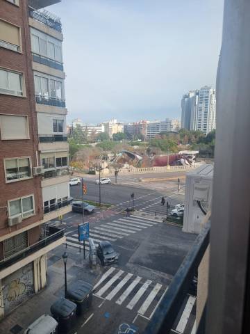 Piso en Alquiler en Avenida Alcalde Reig en Mont-Olivet