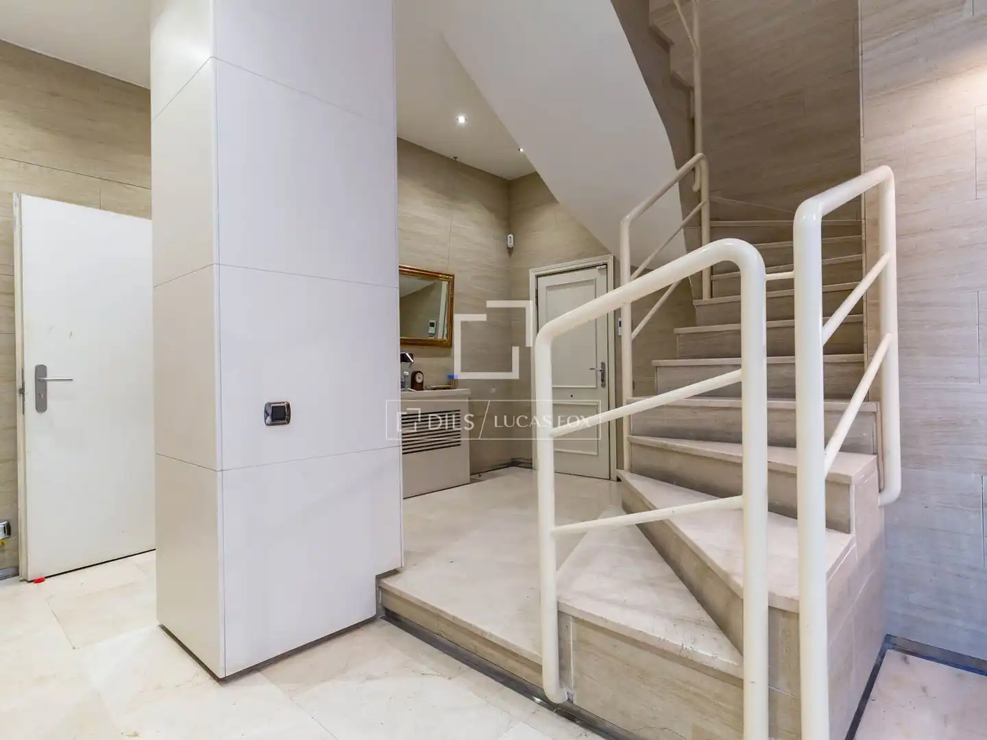 Flat for sale in Sant Joan Despí  with Air Conditioner