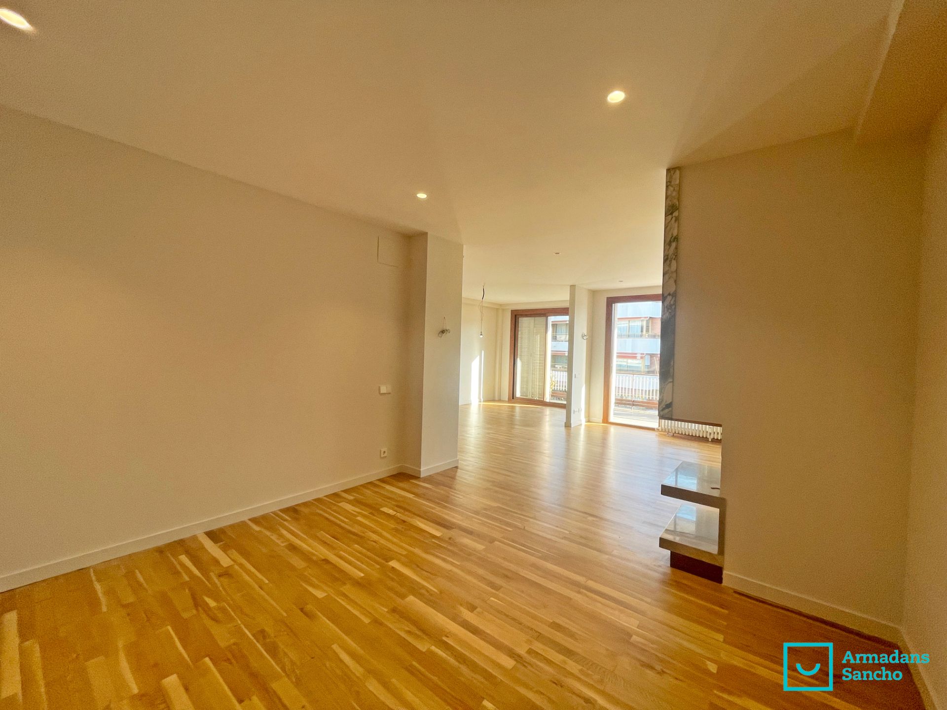 Sala de estar de Piso de alquiler en  Barcelona Capital con Aire acondicionado, Calefacción y Parquet