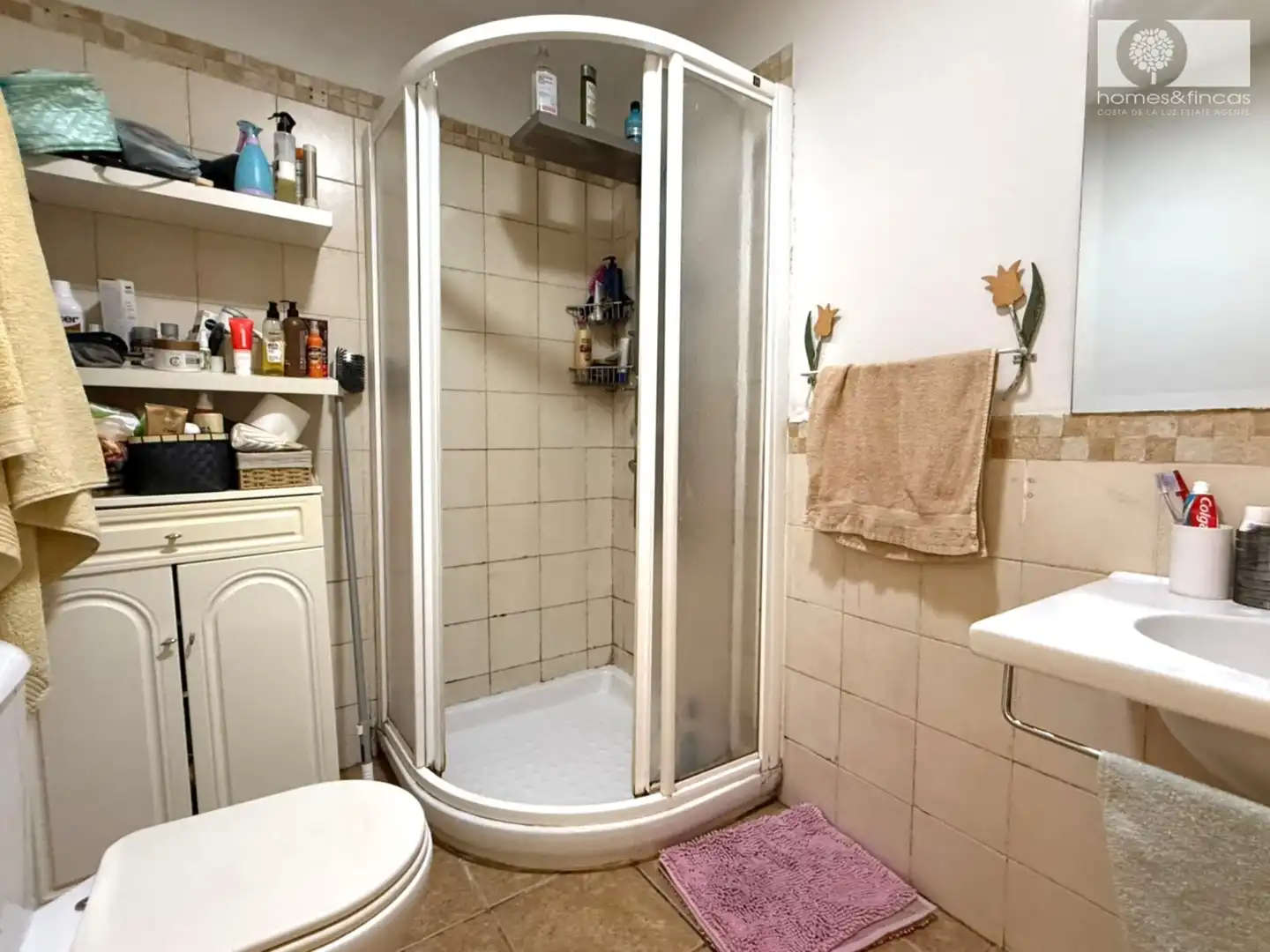 Bathroom of Flat for sale in Ayamonte  with Air Conditioner, Furnished and Community pool