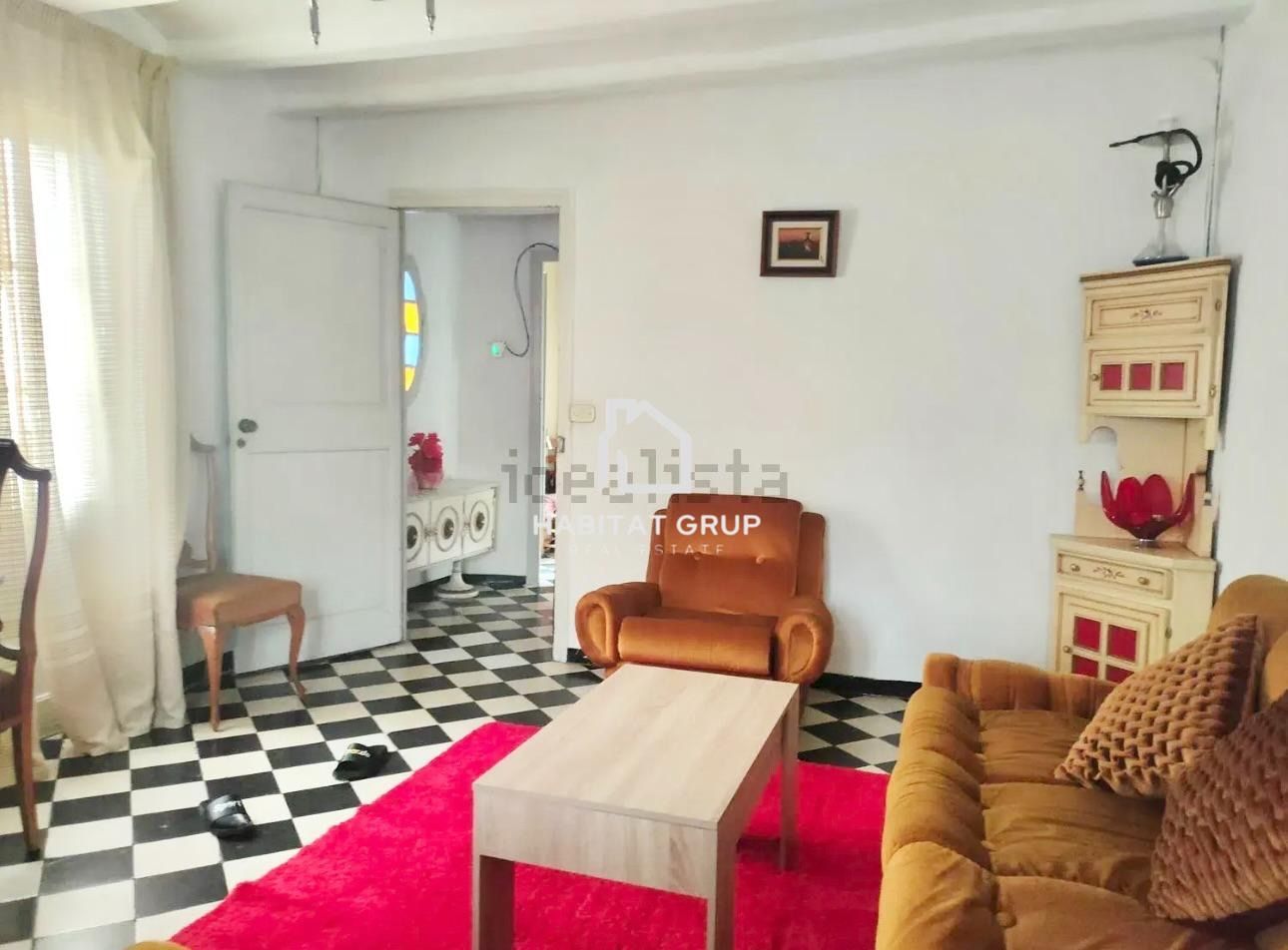 Living room of Flat for sale in Anglès  with Air Conditioner, Heating and Terrace