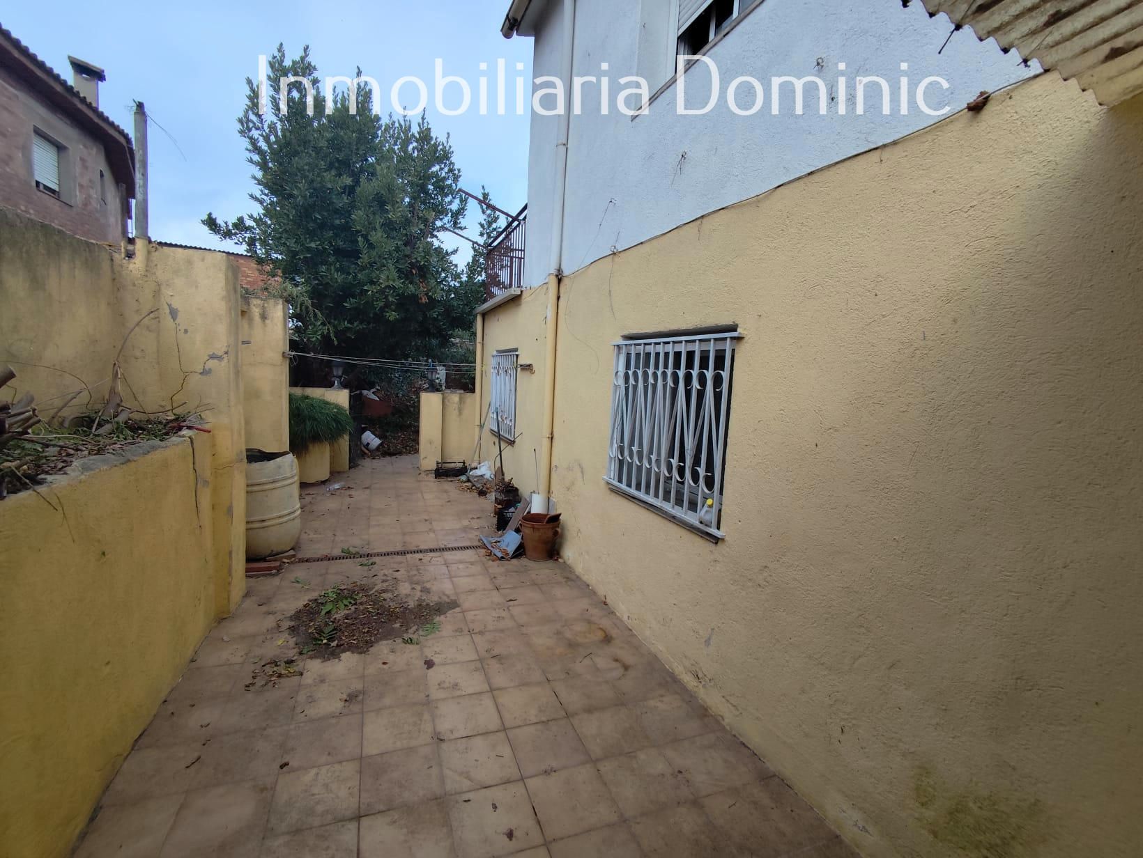 Exterior view of Single-family semi-detached for sale in Maçanet de la Selva  with Private garden