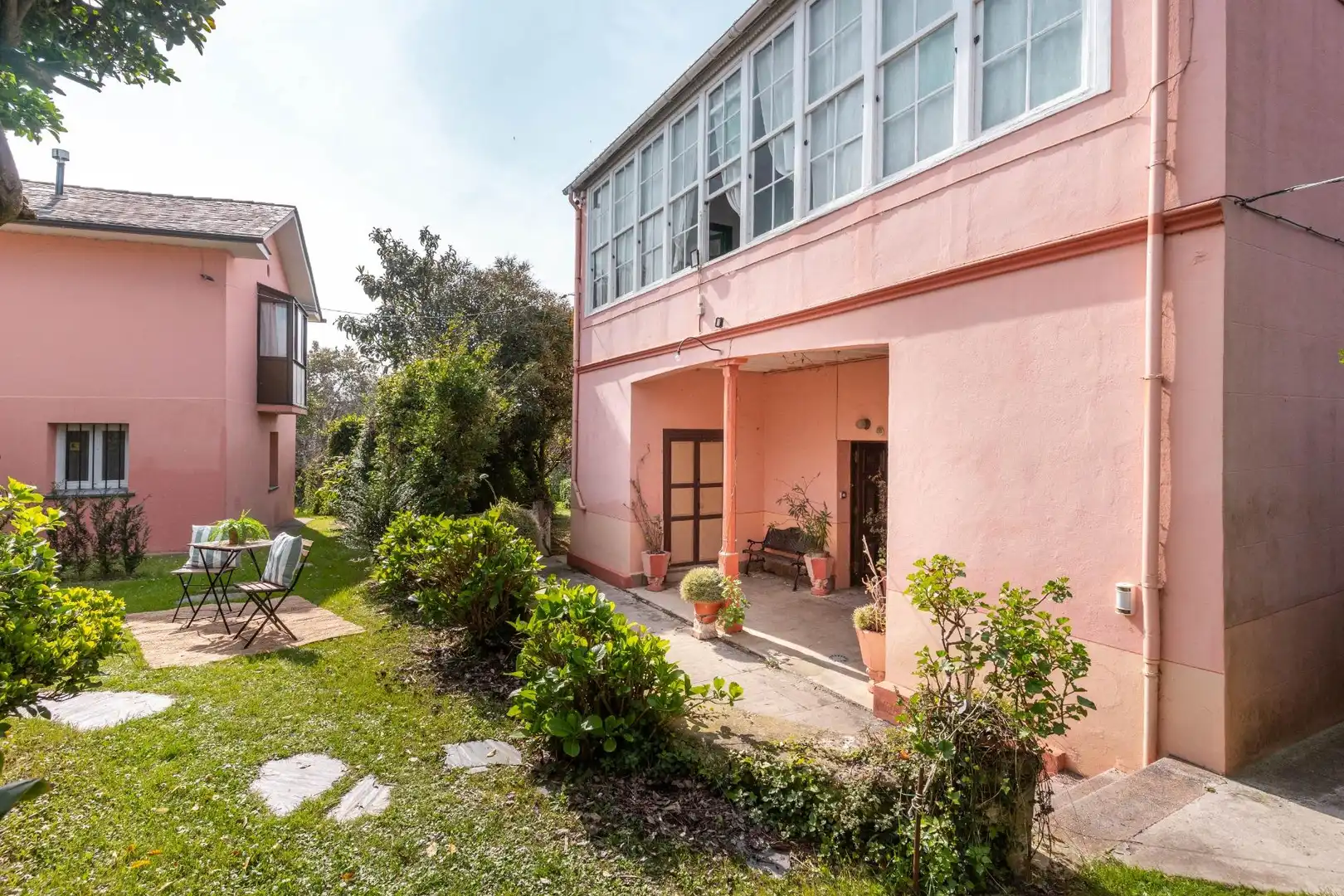 Vista exterior de Casa o chalet en venta en Tapia de Casariego con Jardín privado, Amueblado y Balcón