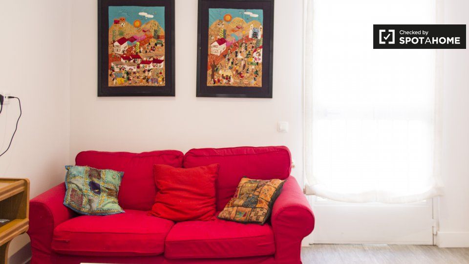 Flat to rent in Bellas Vistas