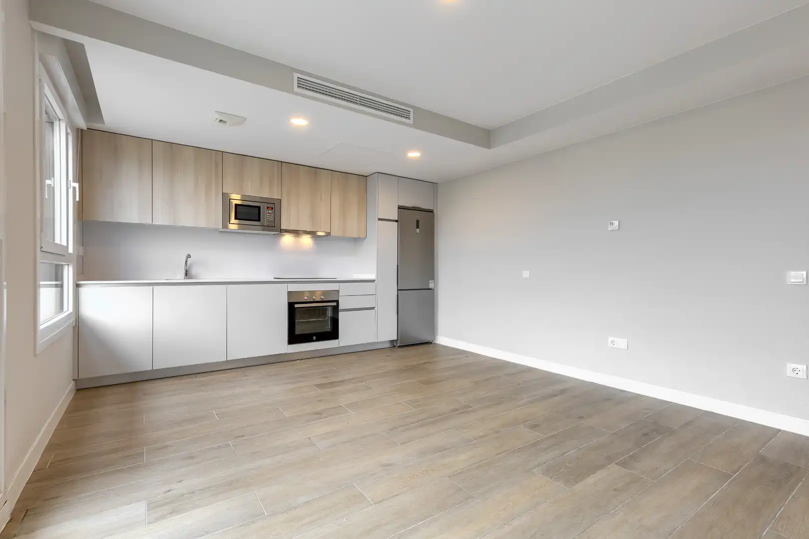 Cocina de Dúplex en venta en Madrid con Aire acondicionado, Calefacción y Terraza
