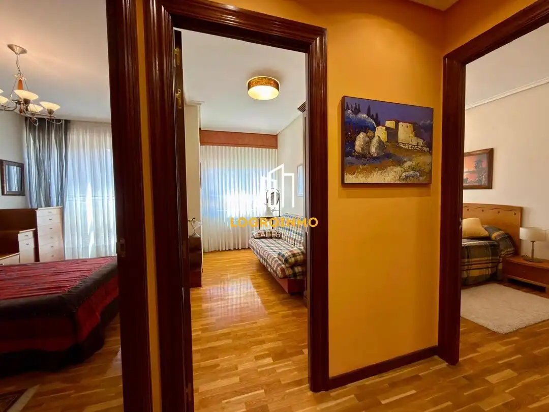Bedroom of Flat for sale in  Logroño  with Heating, Storage room and Swimming Pool