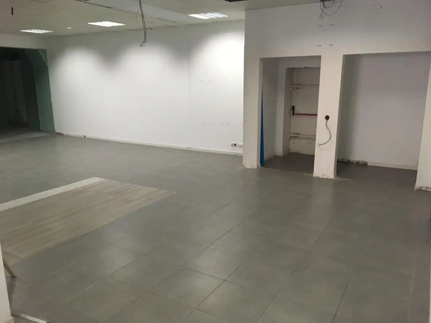 Local comercial de lloguer a Casco Antiguo, imagen 8