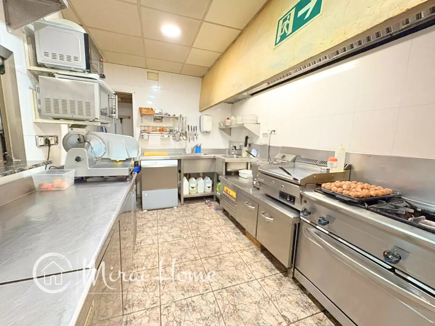 Business premises for transfer in Joan Prim, imagen 17
