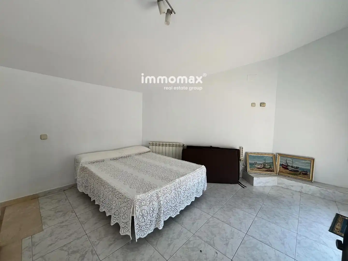 Casa adosada en venta en Vilanova i la Geltrú con Calefacción, Jardín privado y Terraza