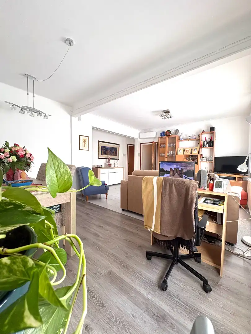 Sala d'estar de Pis en venda en Terrassa amb Aire condicionat, Calefacció i Forn
