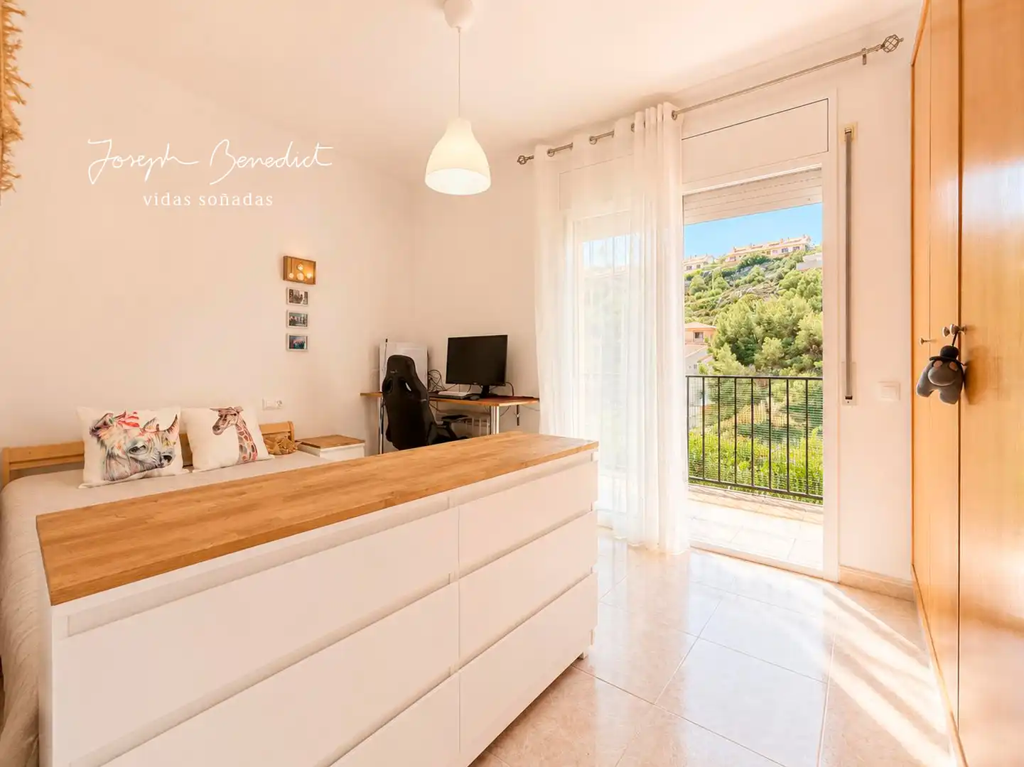 Dormitori de Casa o xalet en venda en Calafell amb Aire condicionat, Calefacció i Jardí privat