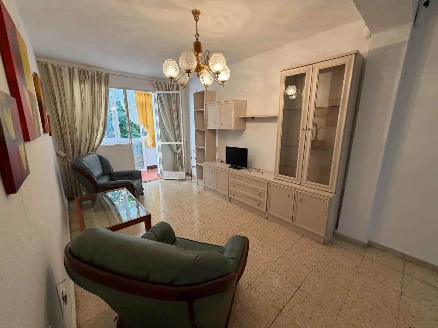 Sala de estar de Piso en venta en Cádiz con Balcón