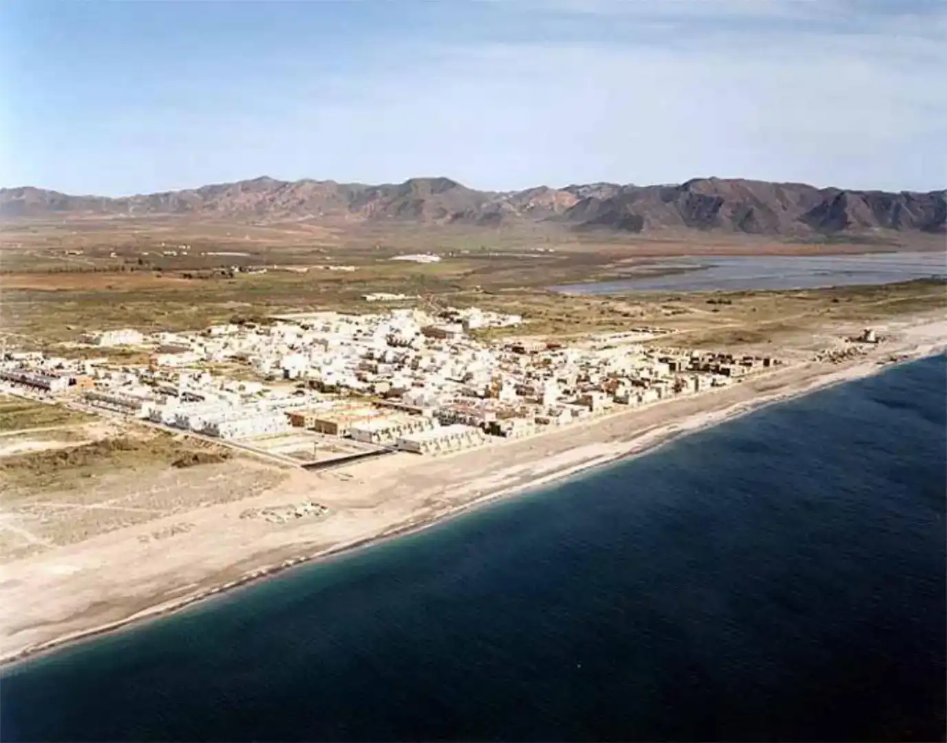 Außenansicht von Maisonette zur Miete in Cabo de Gata mit Klimaanlage, Möbliert und Ofen