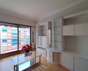 Living room of Apartment to rent in  Madrid Capital  with Air Conditioner and Terrace