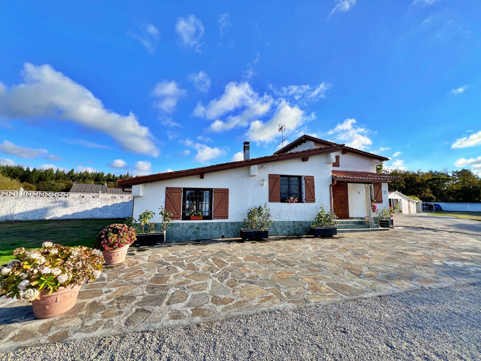 Exterior view of House or chalet for sale in Outeiro de Rei  with Heating, Swimming Pool and Furnished
