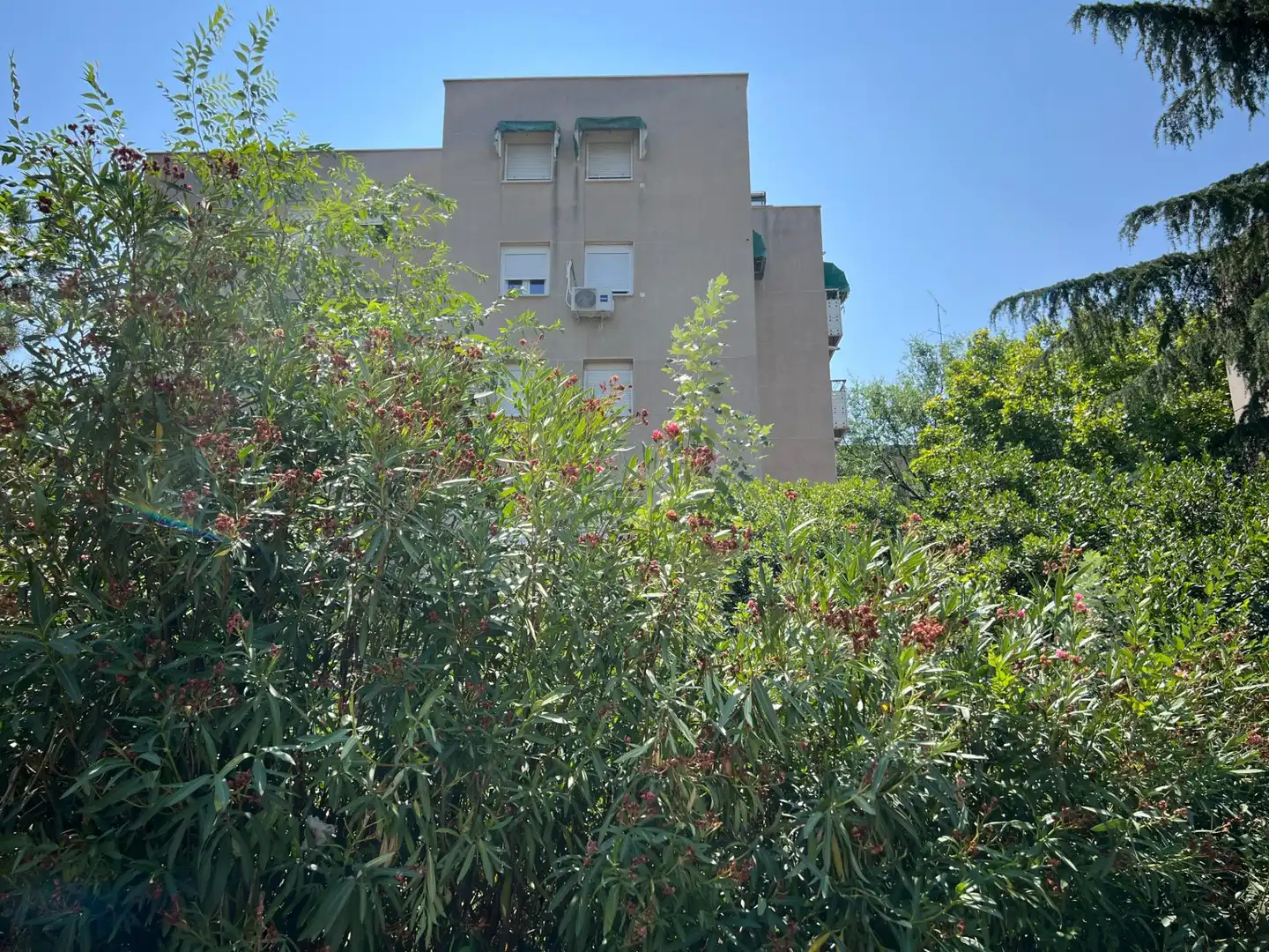 Vista exterior de Pis en venda en Madrid amb Aire condicionat i Calefacció