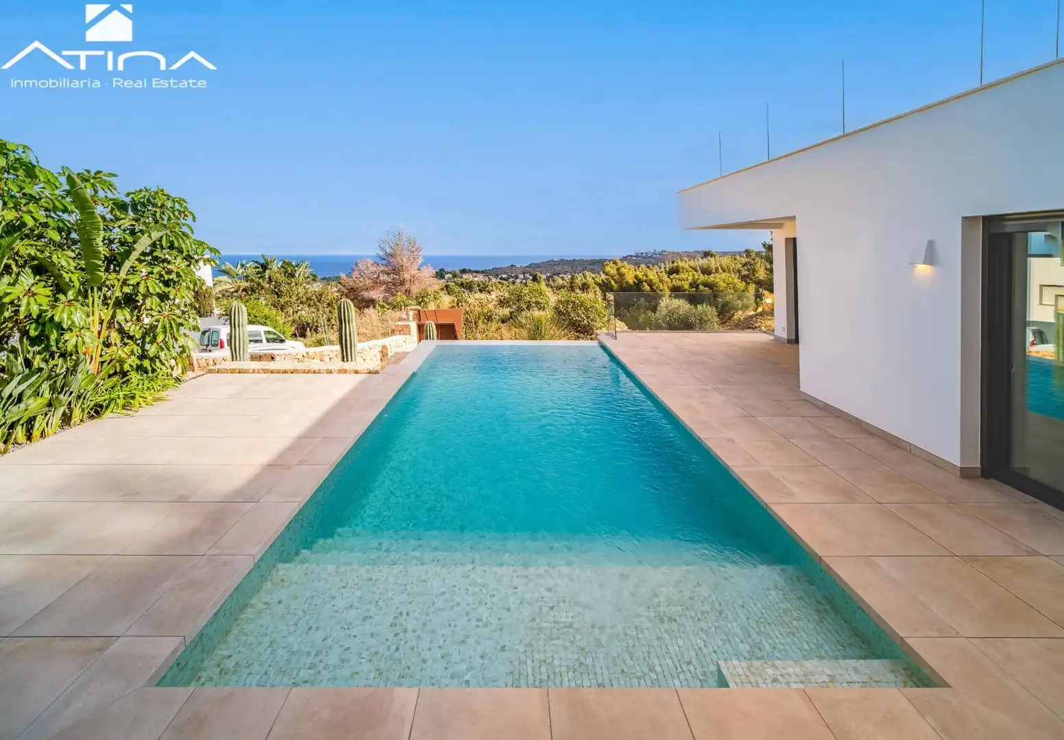 Swimming pool of Houses for sale in Dénia  with Air Conditioner, Terrace and Storage room