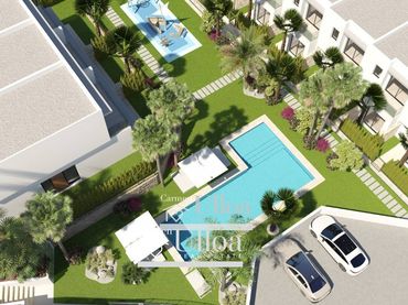 Casa a schiera con giardino in vendita a Golf Bahía