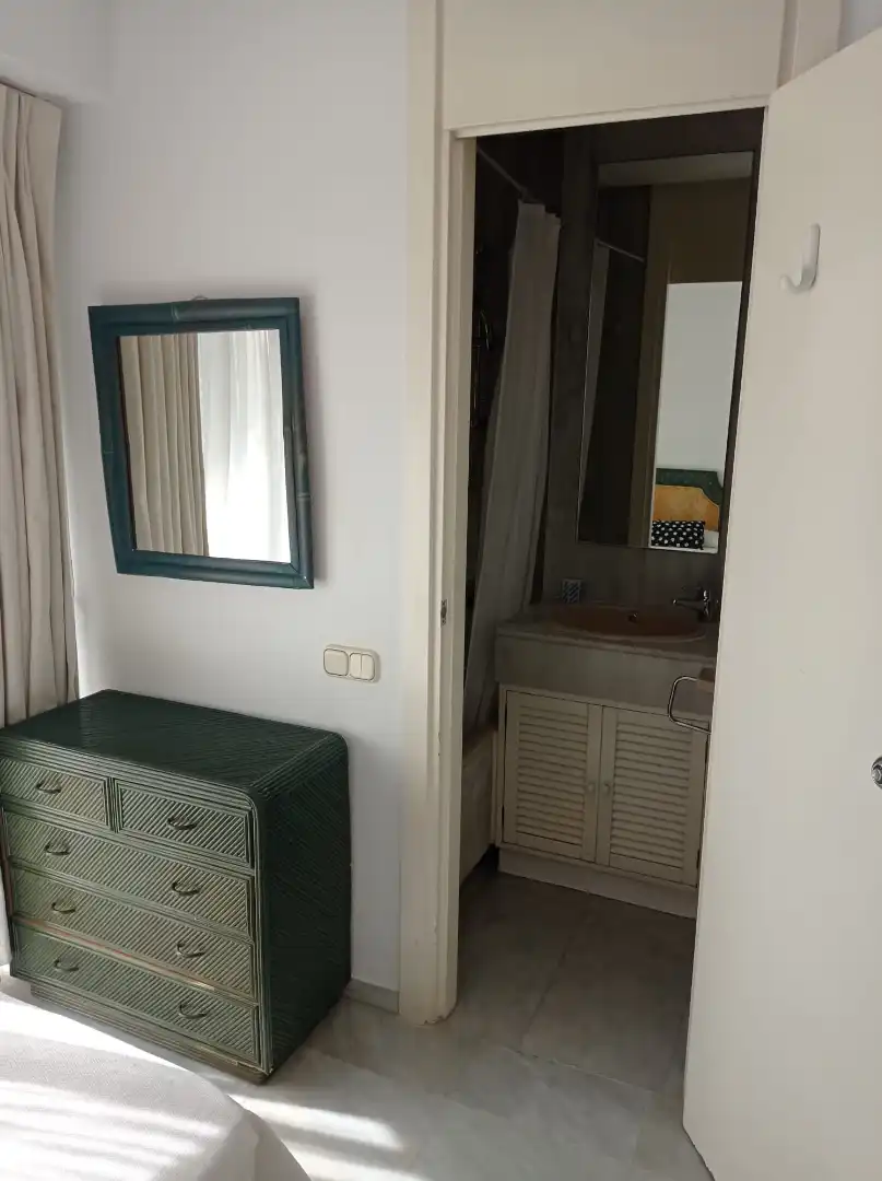 Badezimmer von Maisonette zur Miete in Marbella mit Klimaanlage, Heizung und Terrasse