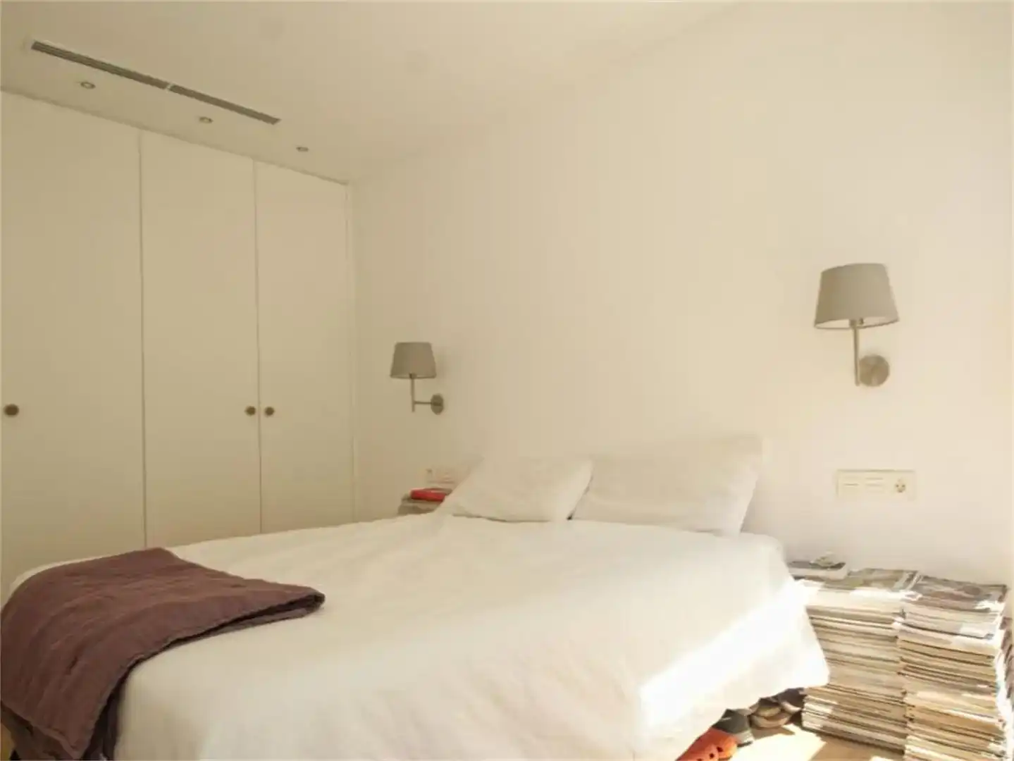 Habitación de Piso en venta en Lucillos con Aire acondicionado y Amueblado