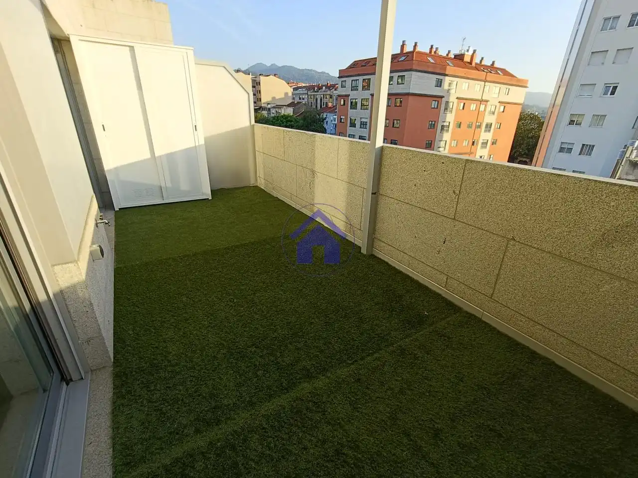 Terraza de Piso de alquiler en Vigo  con Calefacción, Terraza y Piscina