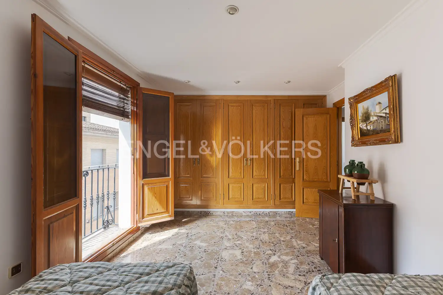 Piso con terraza en alquiler en Calle Sant bernat i les germanes, imagen 27