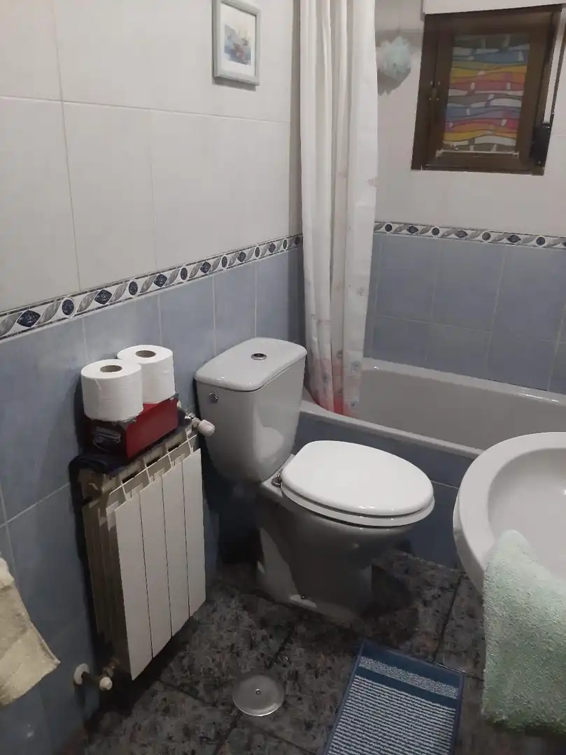 Bathroom of Houses for sale in Puente de Domingo Flórez  with Heating
