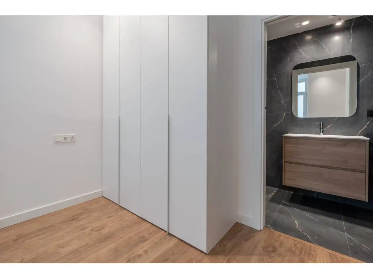 Schlafzimmer von Wohnung zum Verkauf in Donostia - San Sebastián  mit Heizung und Terrasse