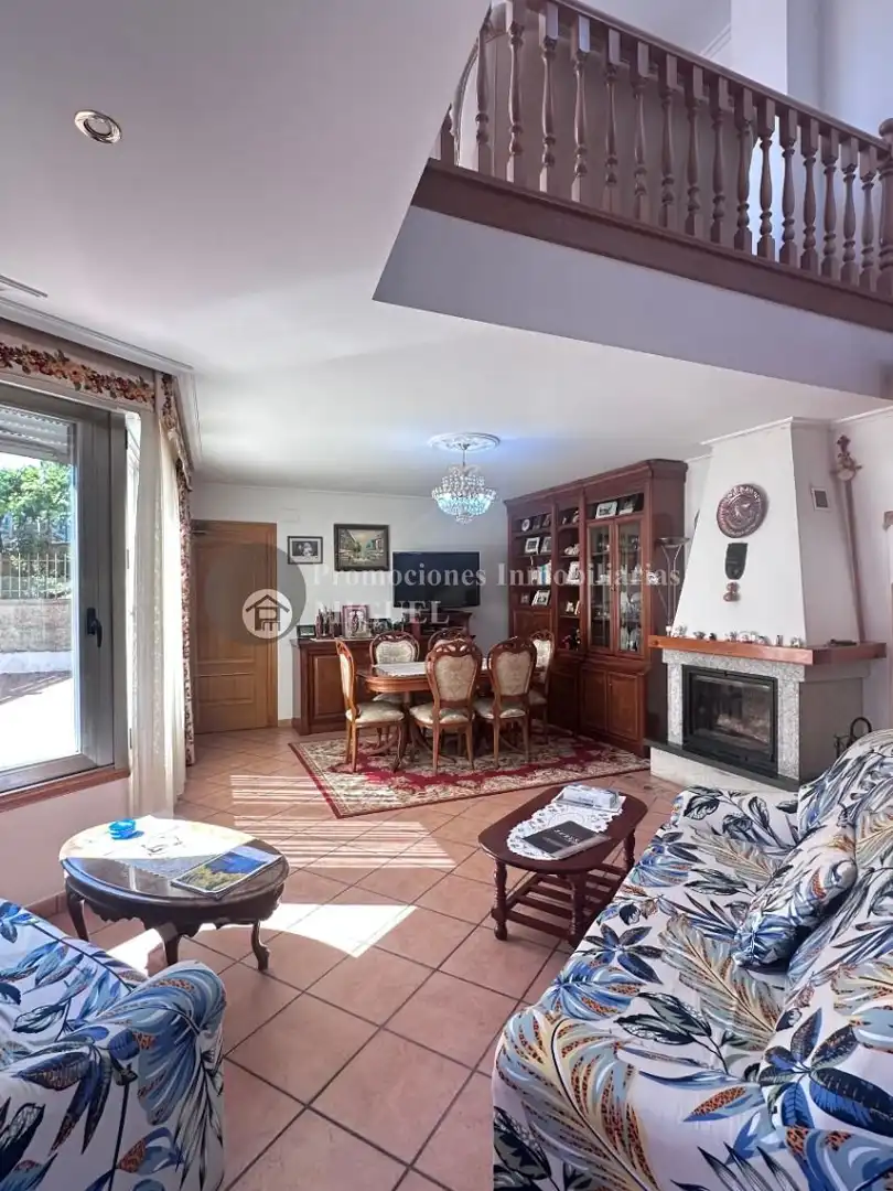 Xalet amb jardí en venda a Verín