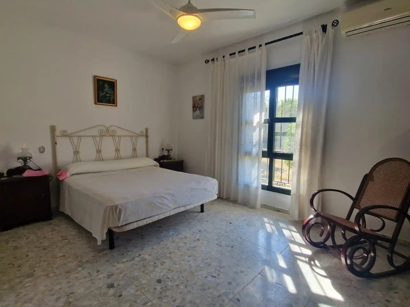 Habitación de Finca rústica en venta en Jerez de la Frontera con Aire acondicionado, Calefacción y Piscina