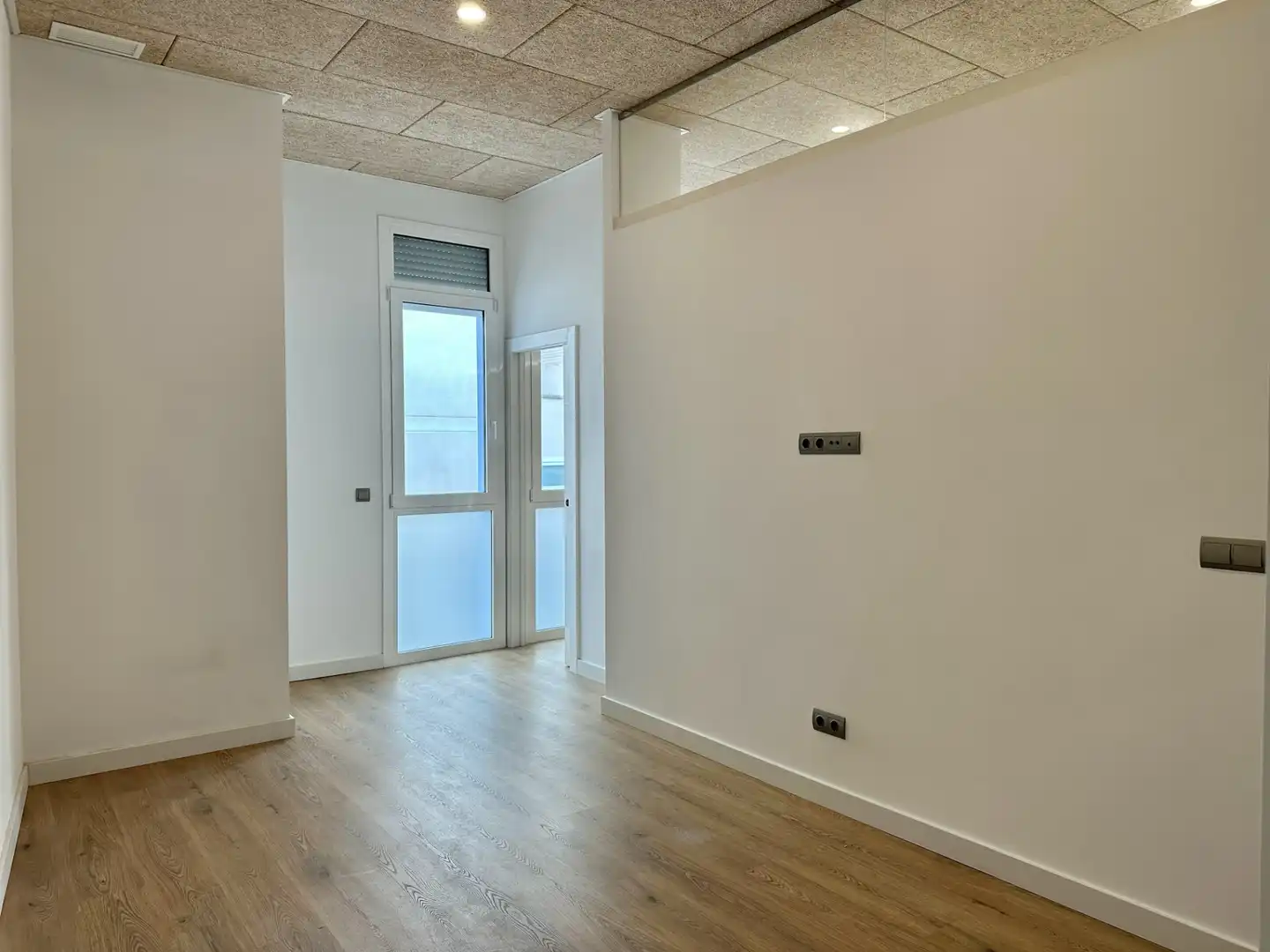 Flat for sale in Vilanova i la Geltrú  with Air Conditioner, Heating and Private garden