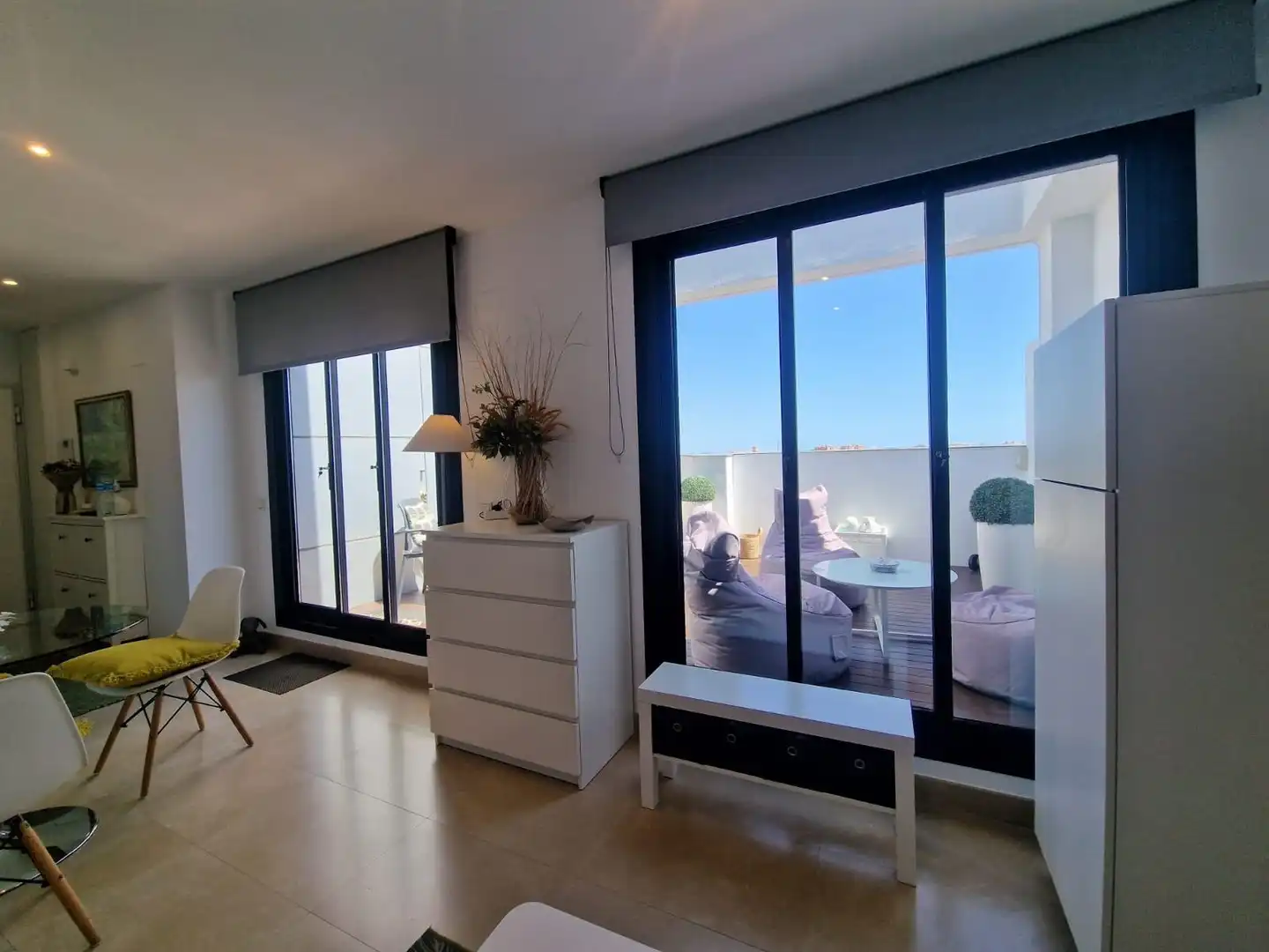 Sala d'estar de Loft de lloguer en Valencia amb Aire condicionat, Terrassa i Traster