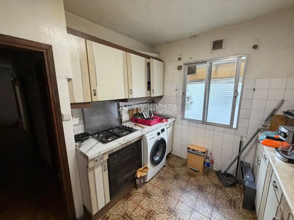 Kitchen of Flat for sale in Alcalá de Henares