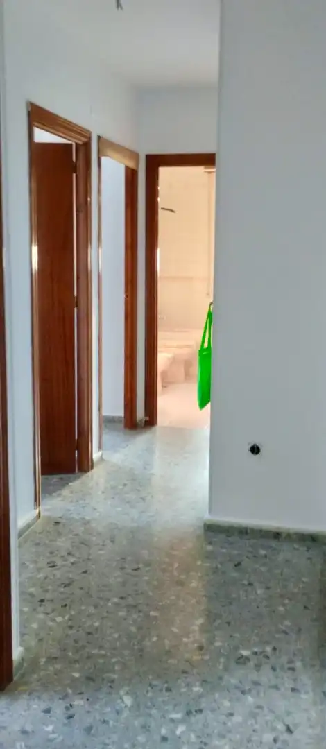 Flat for rent in Calle Magnolia, 3, Poniente