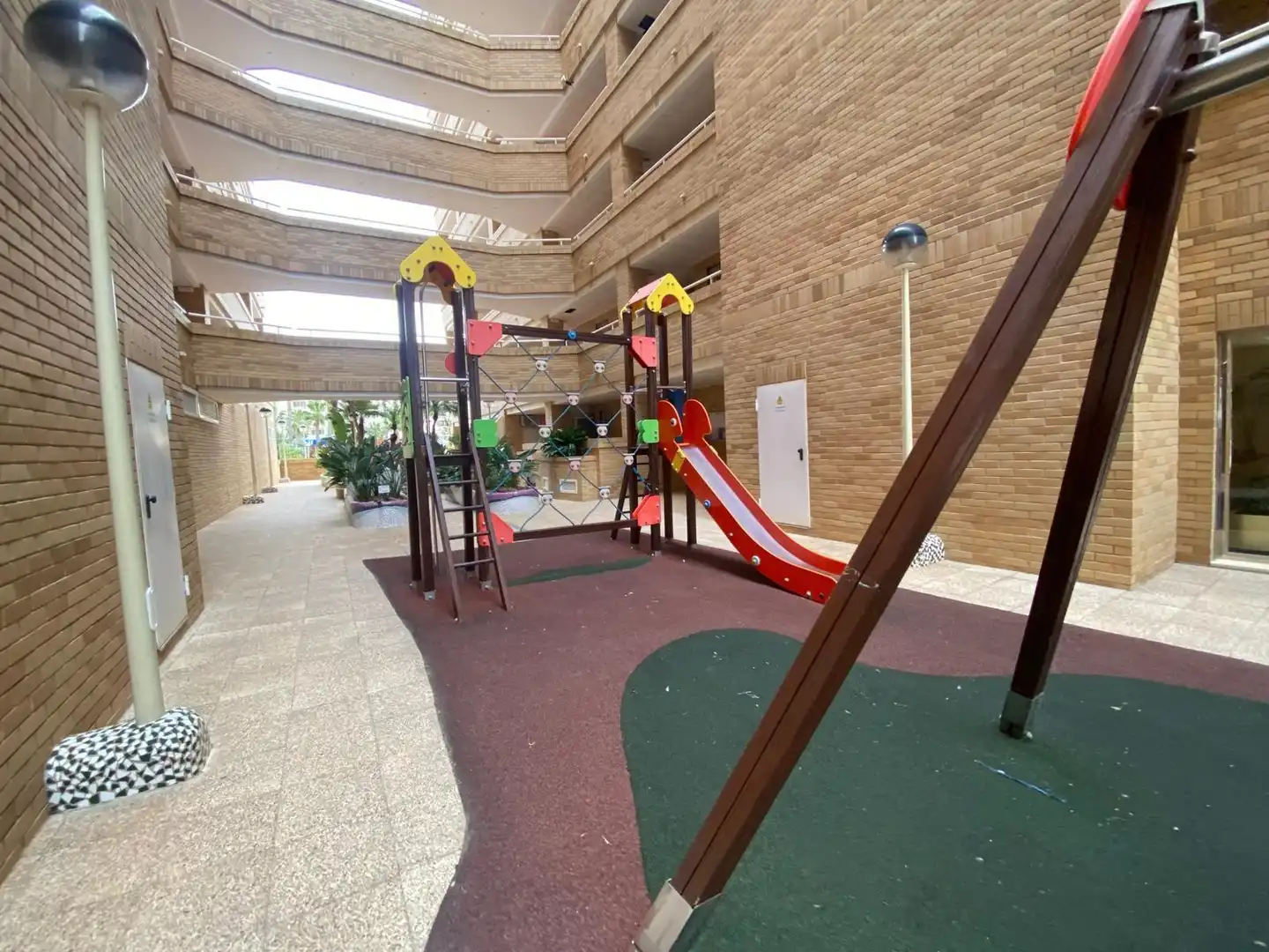Apartament amb piscina en venda a Avenida Avenida Jardín, imagen 35
